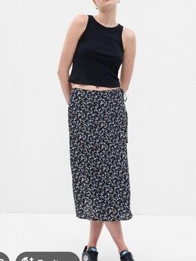 GAP Floral Midi Wrap Skirt w/ Side Tie, Black w/ Blue & Cream Print